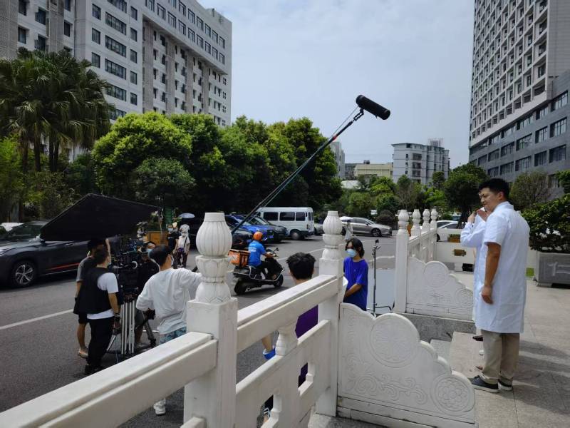 鲁甸县广告片拍摄公司低成本实现高规格制作的诀窍